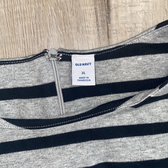 Old Navy Stripe Sheath Dress NWT - Picture 3 of 3